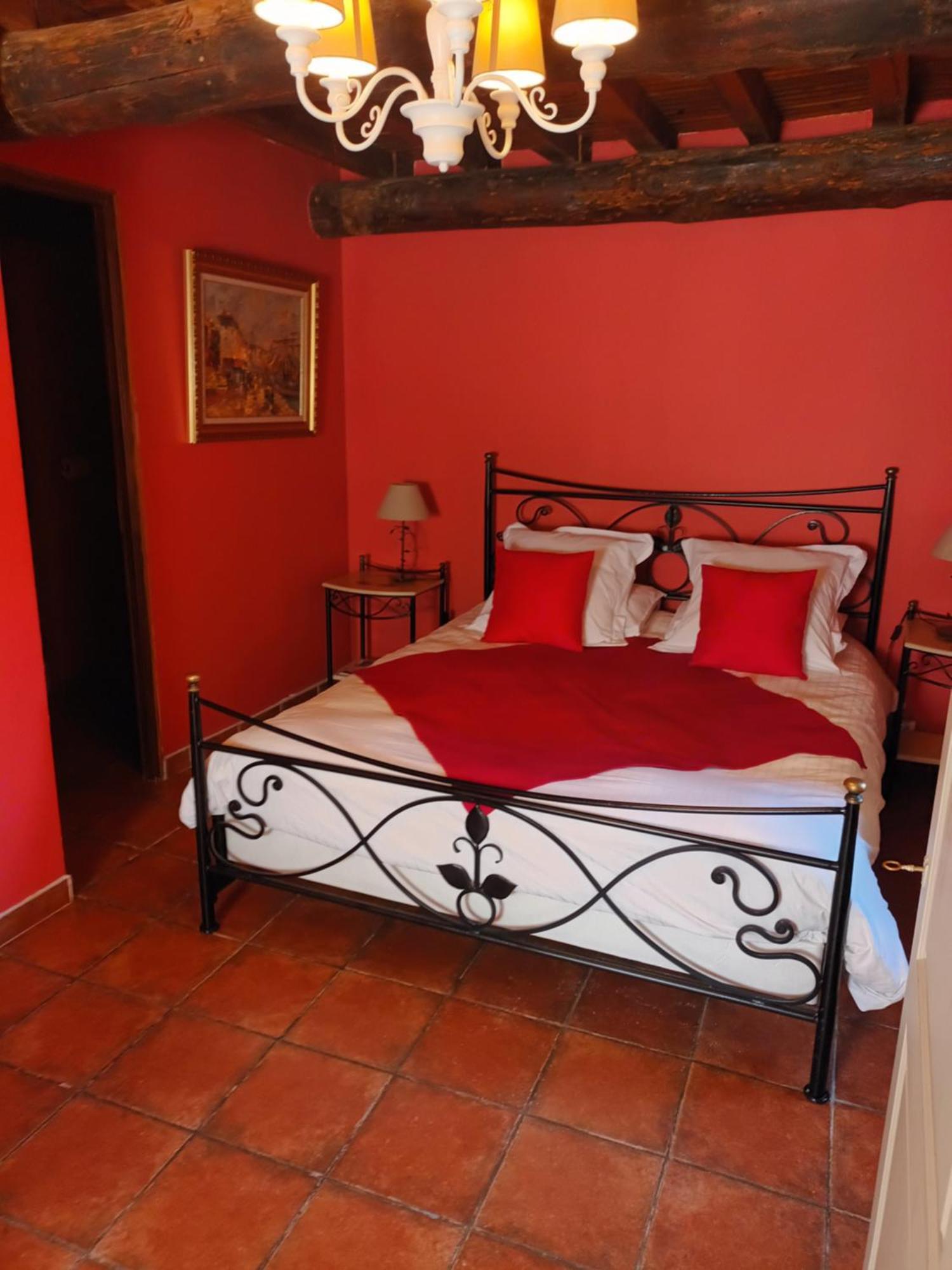 Bed and Breakfast Le Vieux Moulin à Jouques Extérieur photo