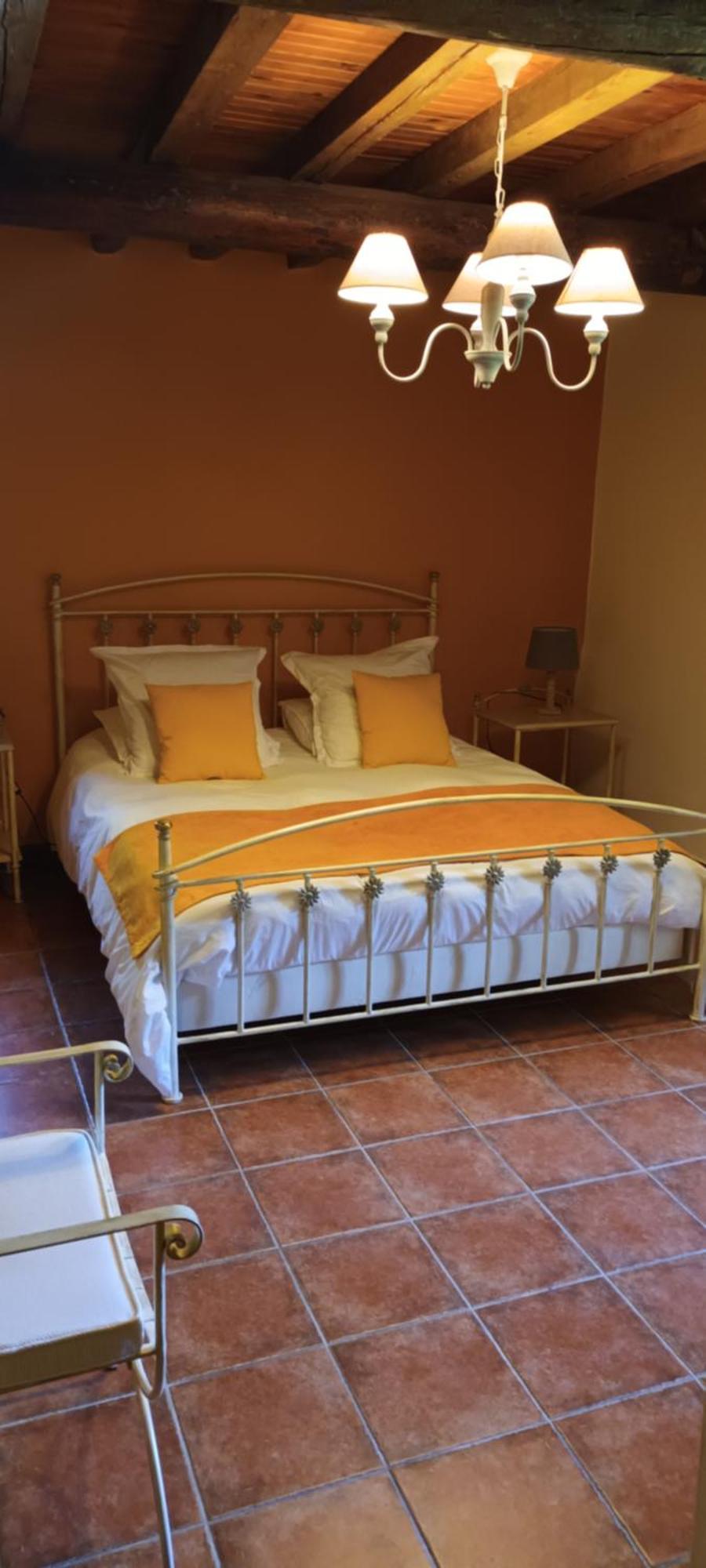 Bed and Breakfast Le Vieux Moulin à Jouques Extérieur photo